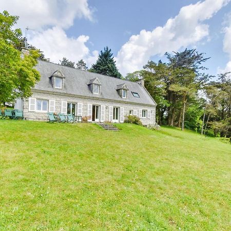 Magnifique Propriete De Deux Maisons Une De 220M2 Et L'Autre De 80M2 Avec Vue Clohars-Carnoet Exterior photo